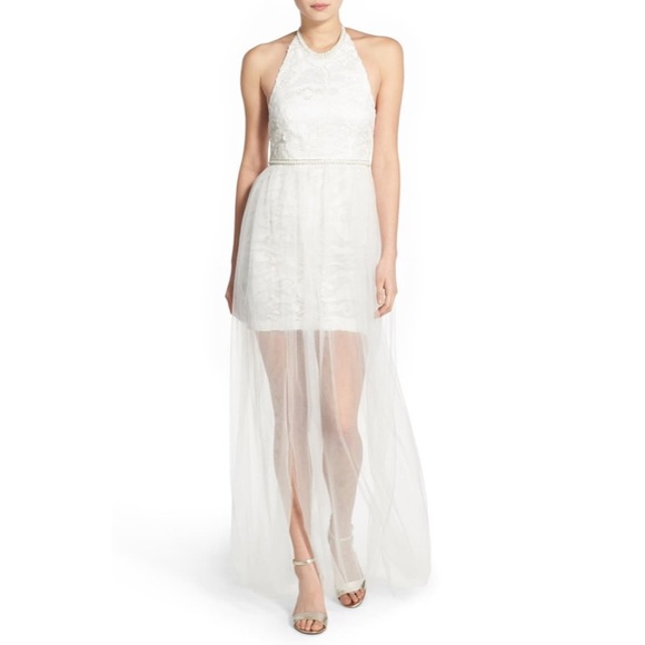 new ✶ Barefoot Bride ✶ Ethereal Pearl Trim Halter Lace Gown ✶ Ivory Size Medium - Picture 6 of 14